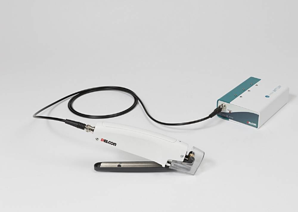 Blood bag tube thermosealer / battery-operated HEMOWELD-B Delcon