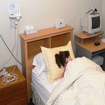 Lab experiment simulates how sleep loss affects critical aspects of decision-making Lab experiment simulates how sleep loss affects critical aspects of decision-making